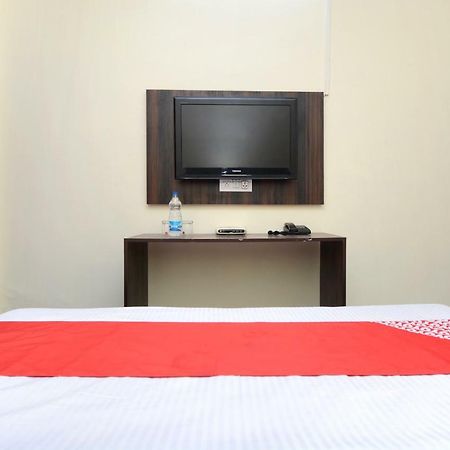 Oyo 28179 Ambay Guest House 잘란다르 외부 사진